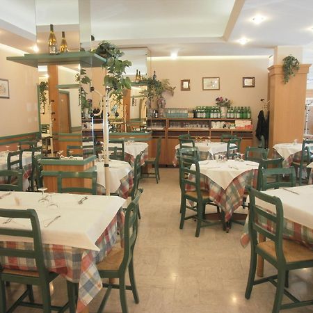 Hotel Manzoni Perugia Ngoại thất bức ảnh